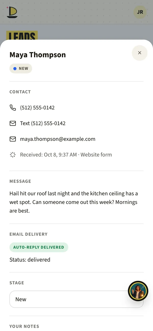 One lead open in Harbor with call and text buttons.
